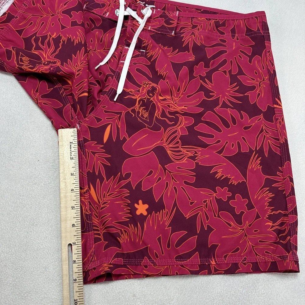 Maui Rippers Board Shorts Mens 32 Red Hawaiian Mermaid Floral Swim Tropical